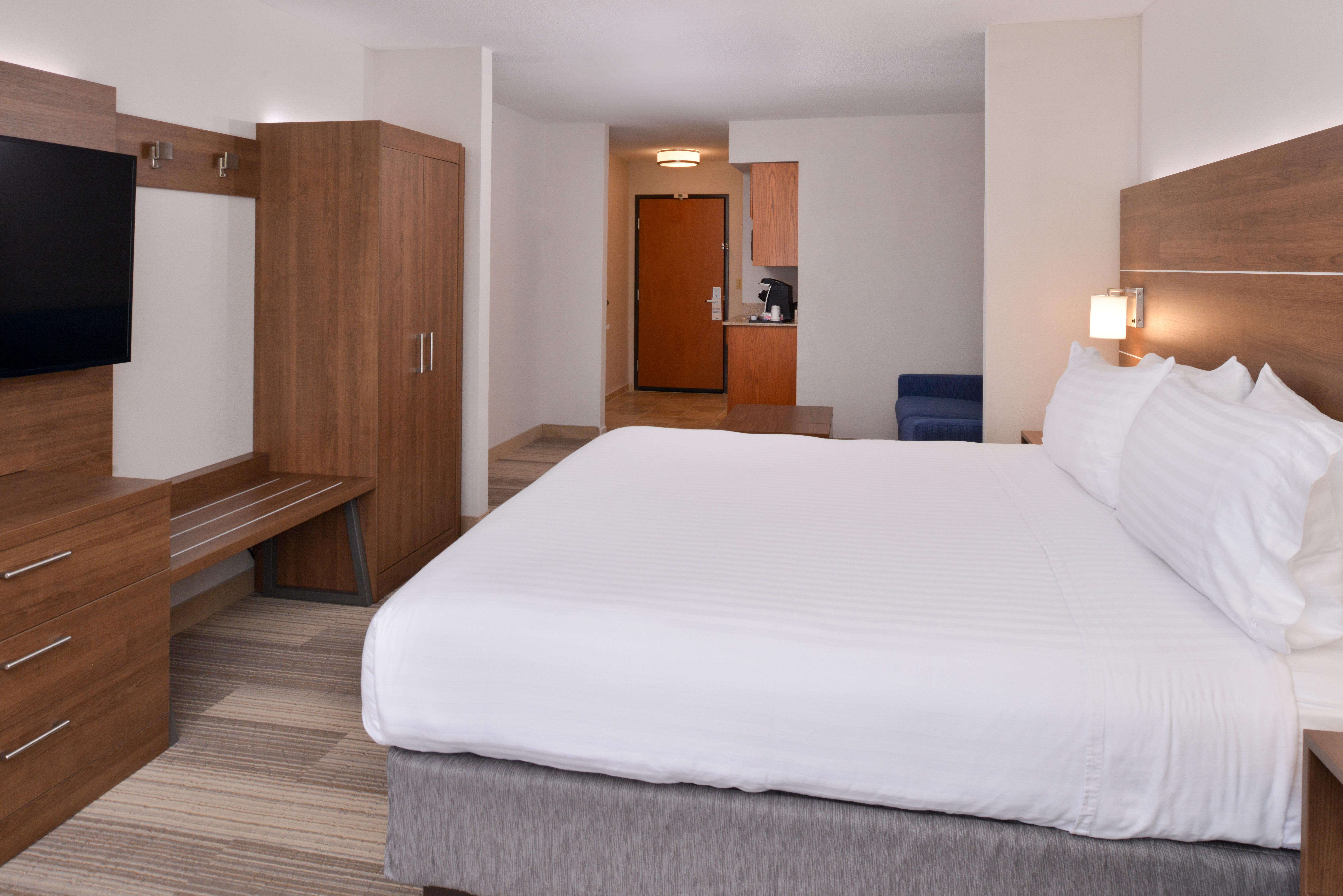 Holiday Inn Express Mineral Wells, an IHG Hotel Parkersburg Exterior foto