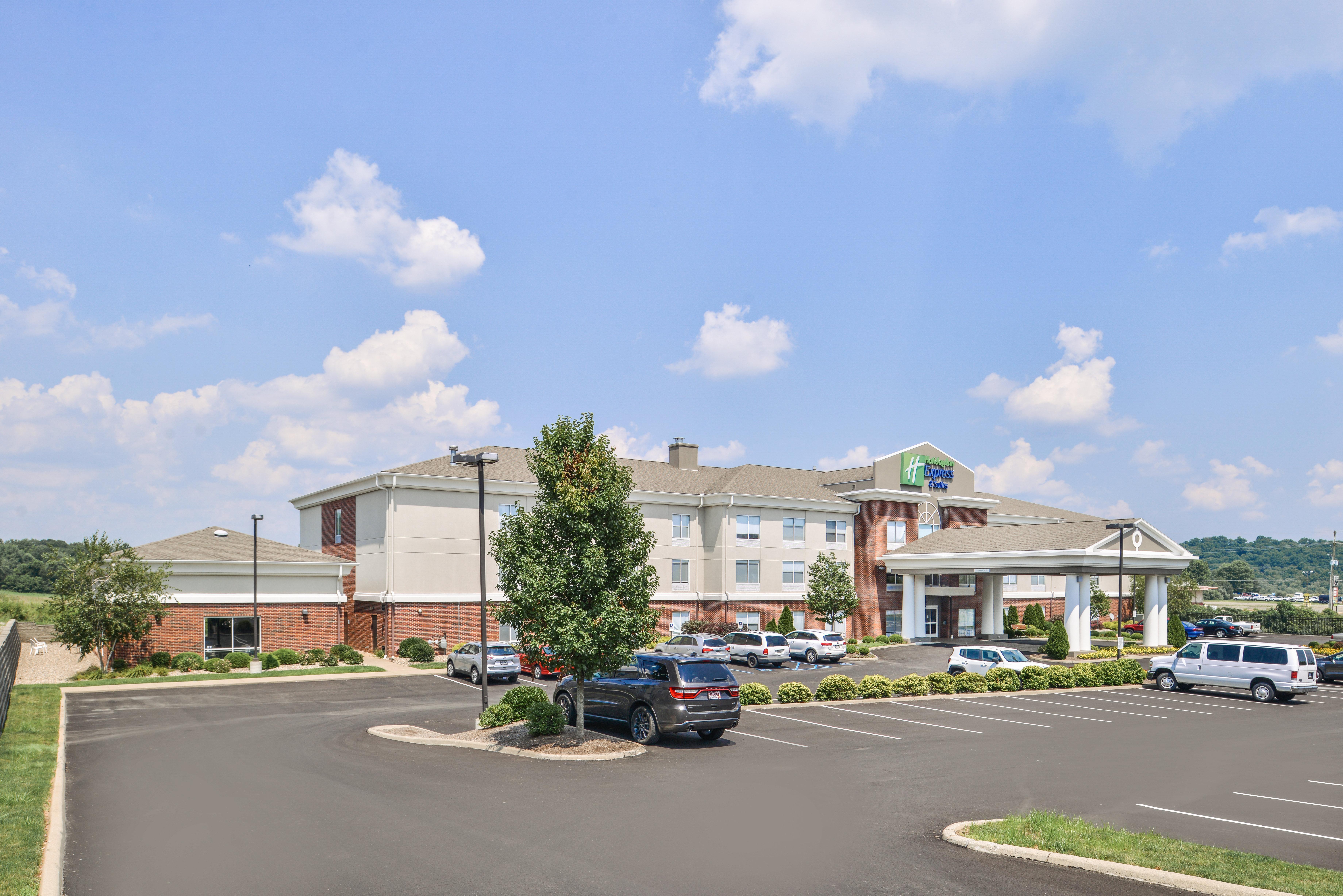 Holiday Inn Express Mineral Wells, an IHG Hotel Parkersburg Exterior foto