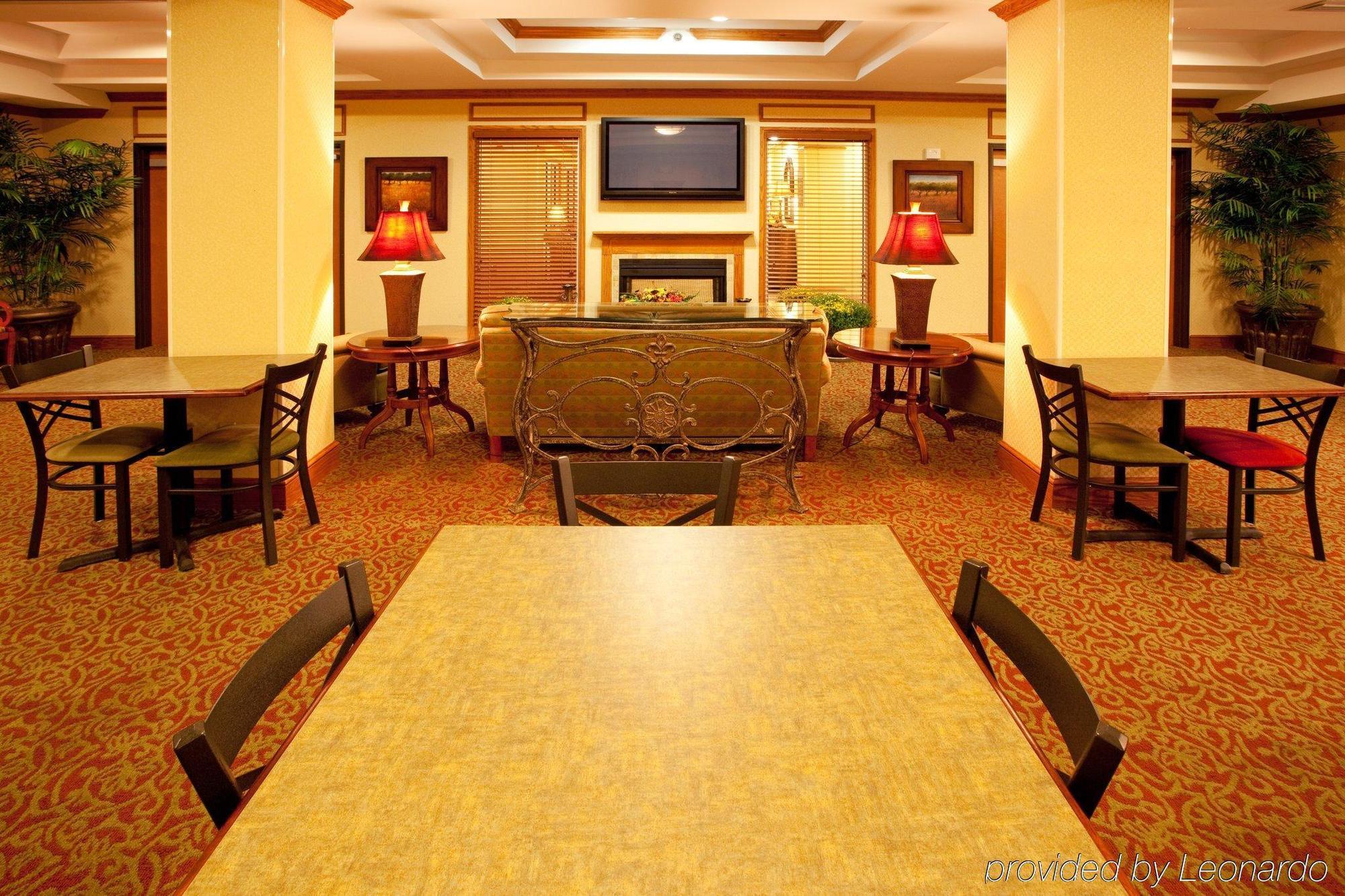 Holiday Inn Express Mineral Wells, an IHG Hotel Parkersburg Exterior foto
