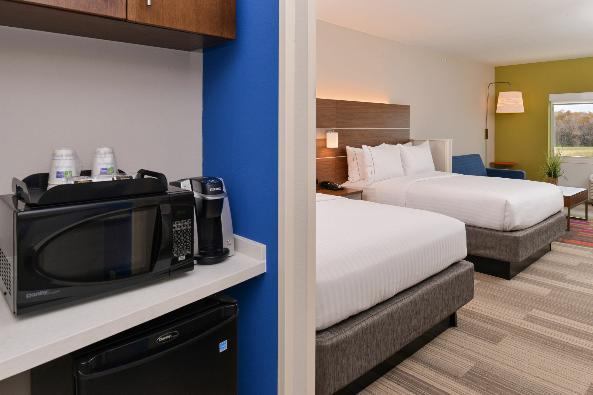 Holiday Inn Express Mineral Wells, an IHG Hotel Parkersburg Exterior foto