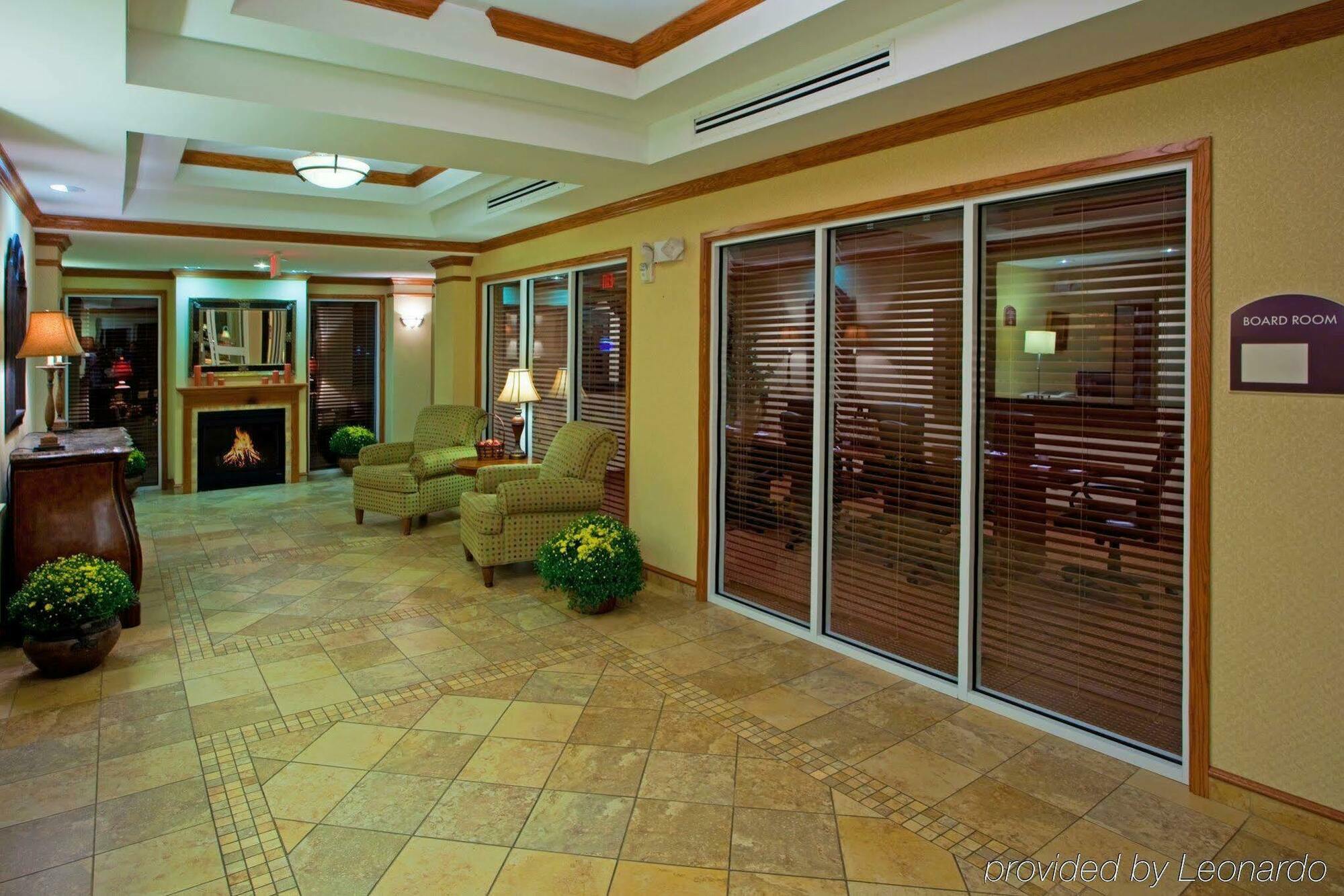 Holiday Inn Express Mineral Wells, an IHG Hotel Parkersburg Exterior foto